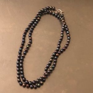 Black Pearl necklace and earring set